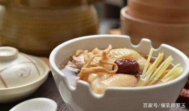 产后母乳少煲什么汤下奶,产后奶少吃什么药最好