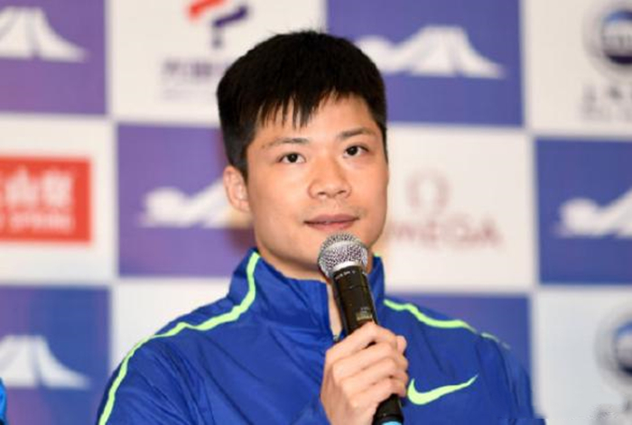 苏炳添在短跑过程中的高光时刻,苏炳添9秒83央视解说完整版