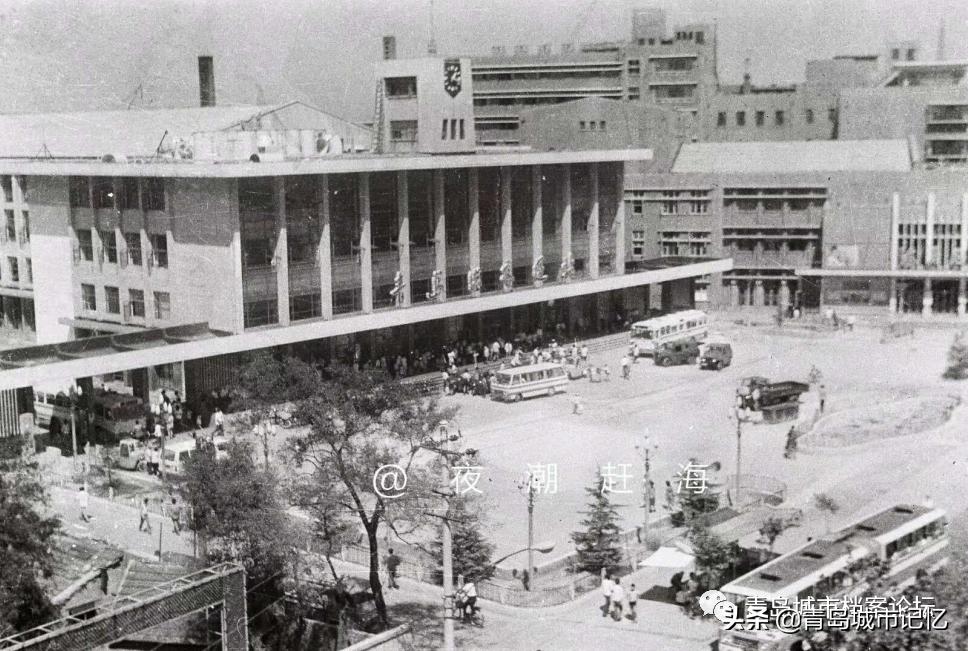 再见了老汽车站,再见青岛公交老车