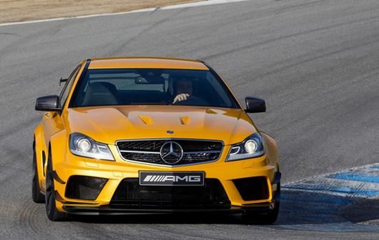 稀有跑车还带无边框车门，只要7万为何打入车市冷宫