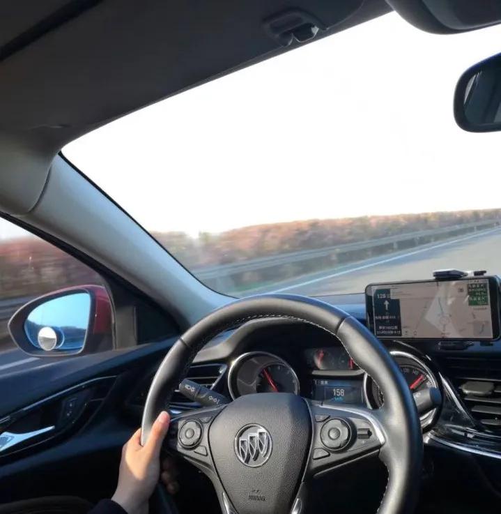 别克君威2.0车主吐槽,19年的君威后期小毛病真的很多吗