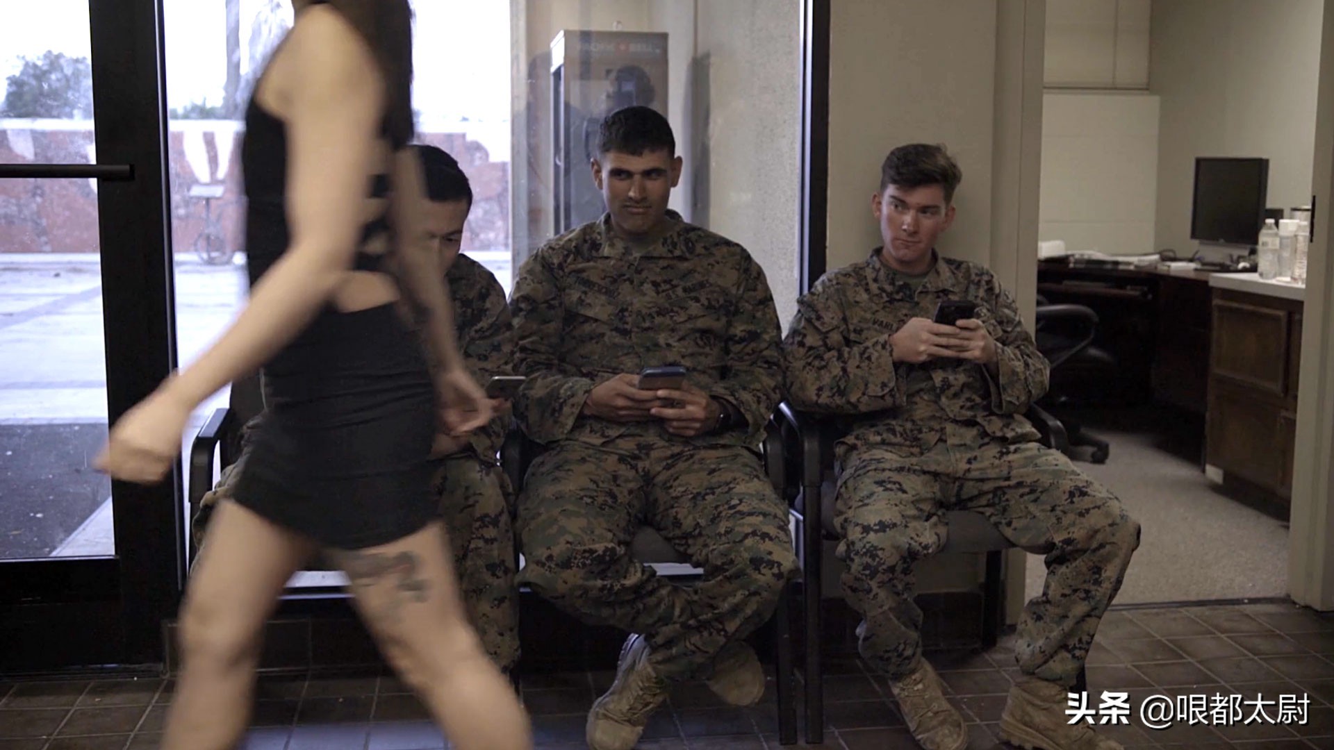 9年30万官兵患上“难言之隐”！美国3军全被感染，所在城市遭殃