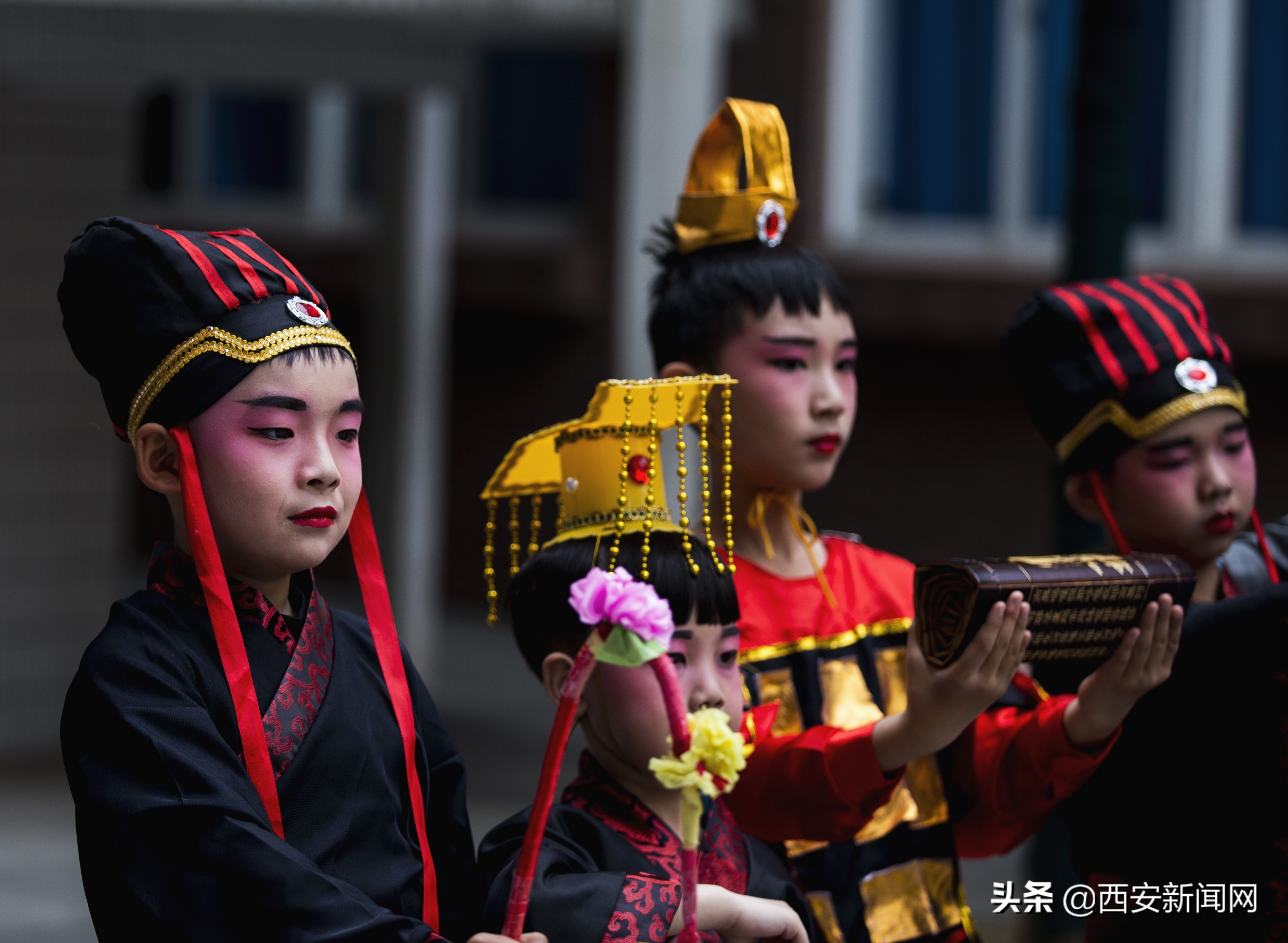 传承传统文化秦腔惠民演出,秦腔进校园幼儿园结束语