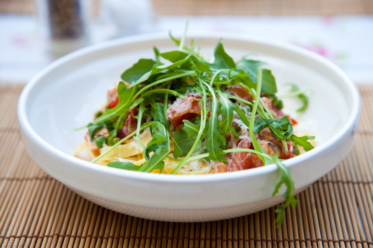 圣人今天中午吃的是什么饭菜？