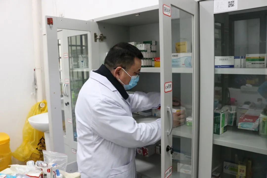 【战时政治建警】高墙内的医者周宇波