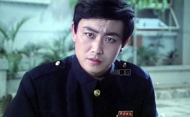 罕见老照片80年代男星,80岁老戏骨全部照片