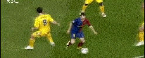 足球十大最强招牌动作,足球球星进球后的招牌动作