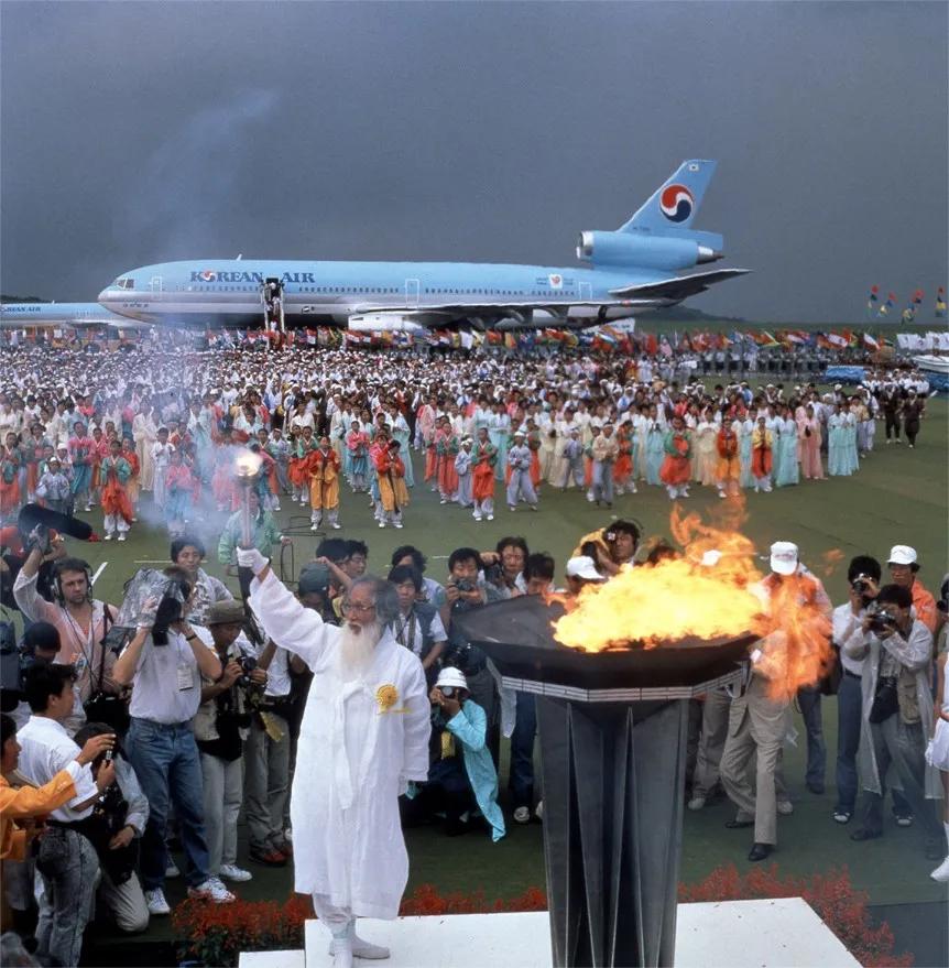 韩国财阀系列之“狂躁的一家人”