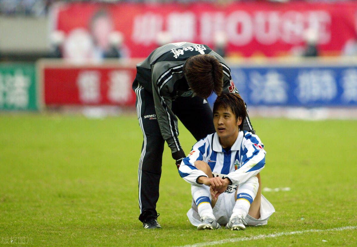 中国足球留洋传奇退役,中国足坛传奇球星有哪些