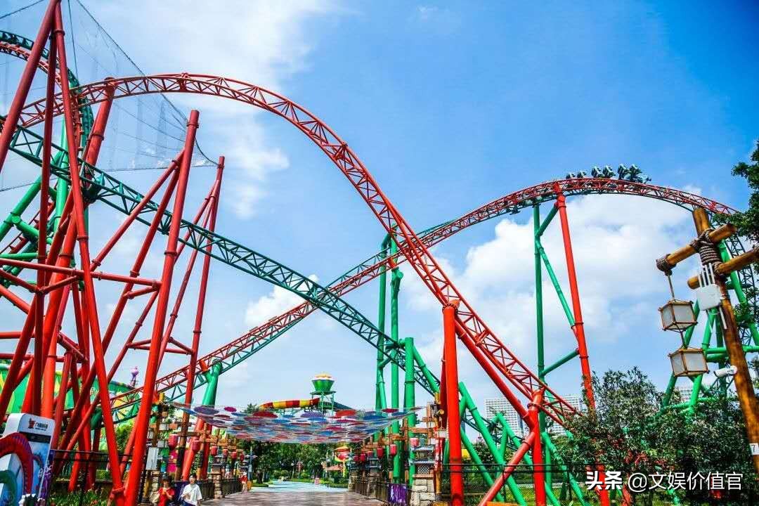 你还在对抗“热浪”？我们都去“冲浪”了