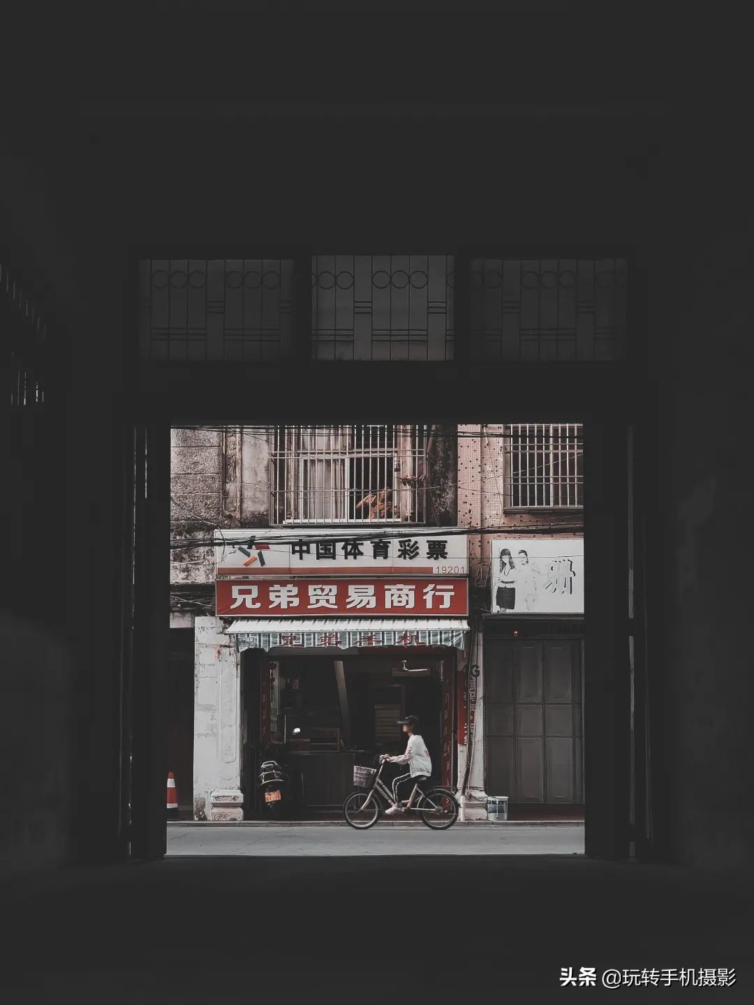 手机怎样拍照更好看而且清晰,手机拍照怎么让背景模糊人物清晰