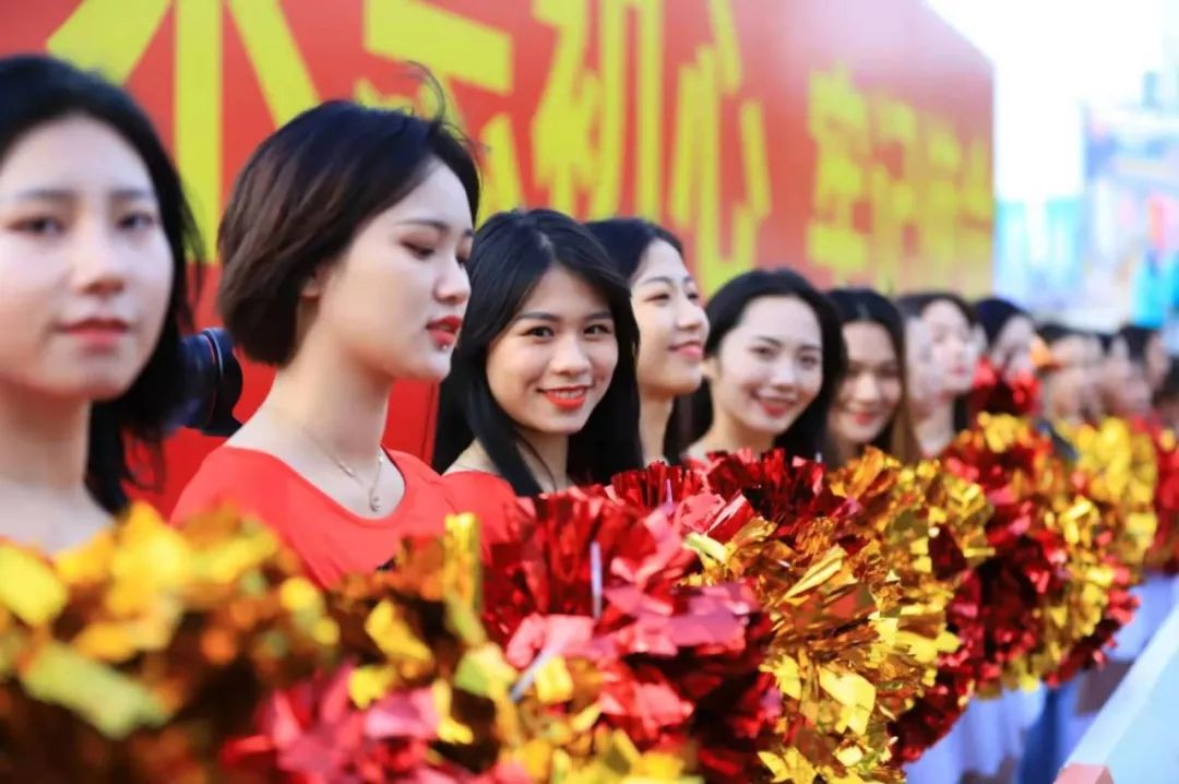 智美体育2019年深圳马拉松,深圳智美马拉松