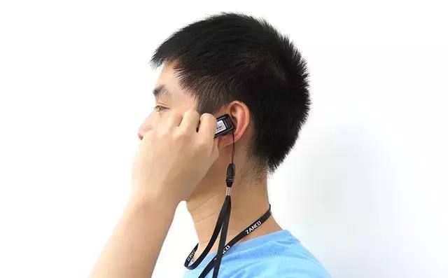 带有通话变声功能的手机,最小最薄的手机只能打电话