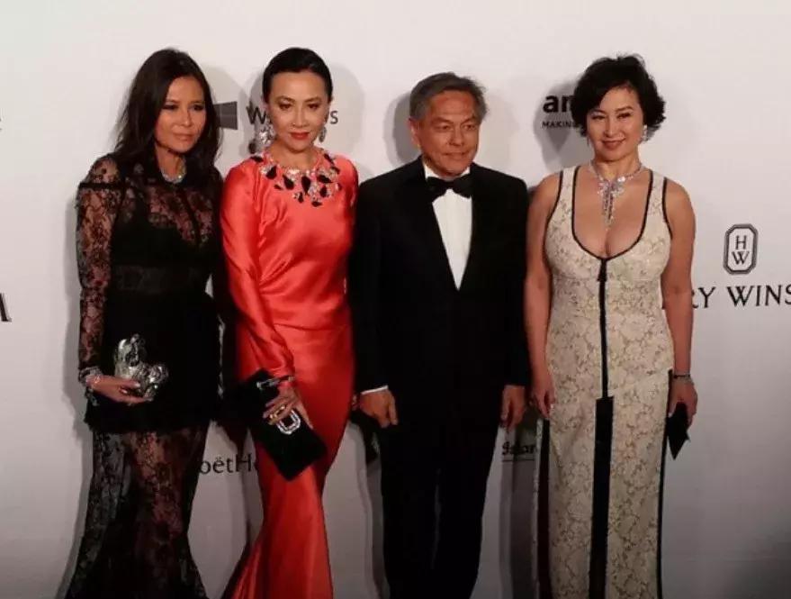 有钱有闲风华绝代,有钱有闲有美貌