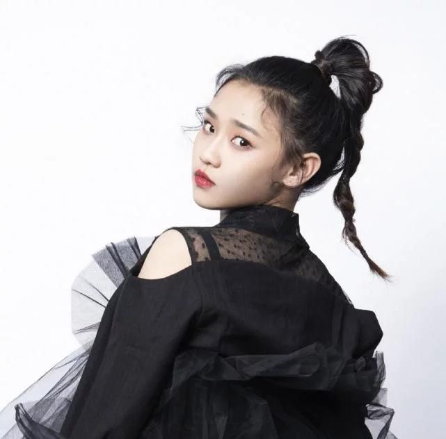 和千玺跳拉丁,和千玺参加舞会