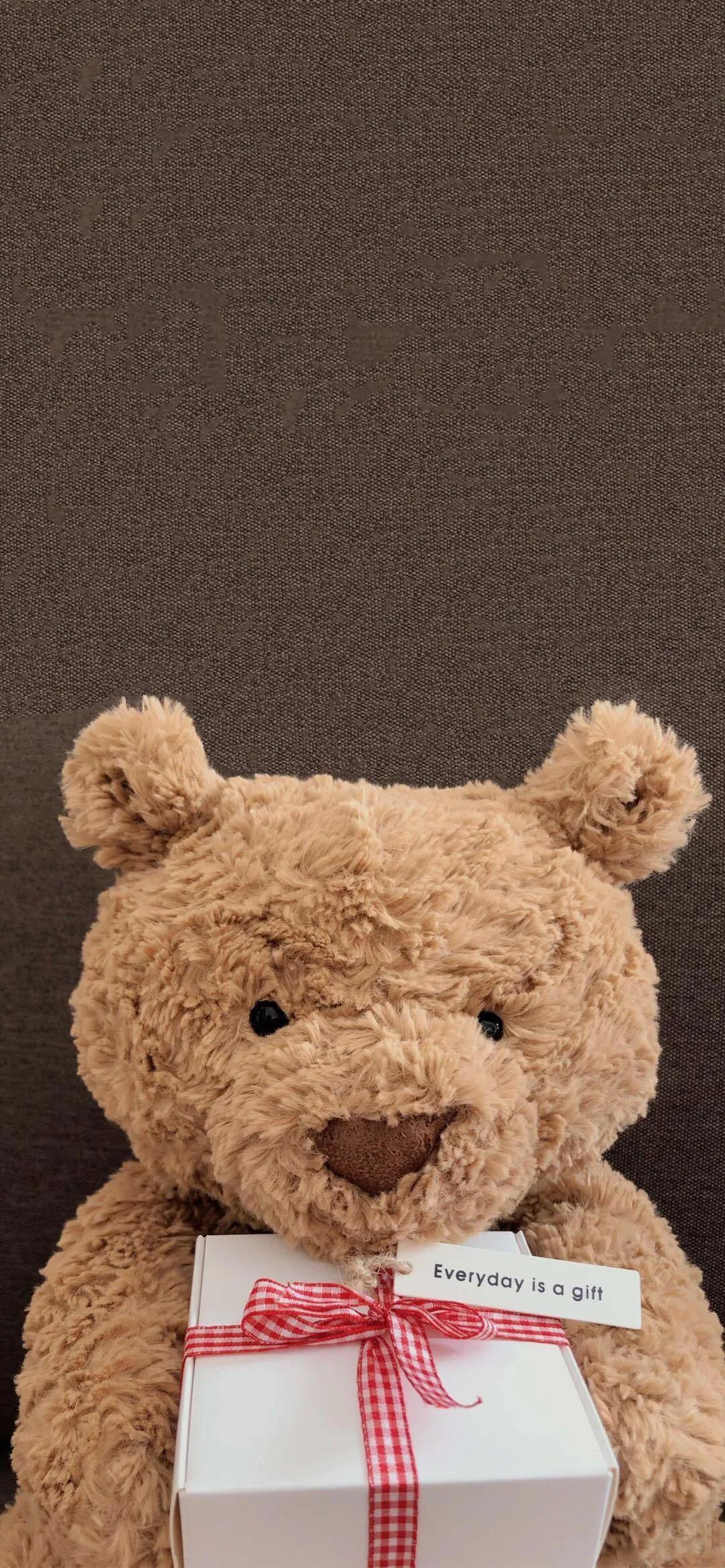 巴塞罗那熊4k壁纸,巴塞罗那熊高清手机壁纸