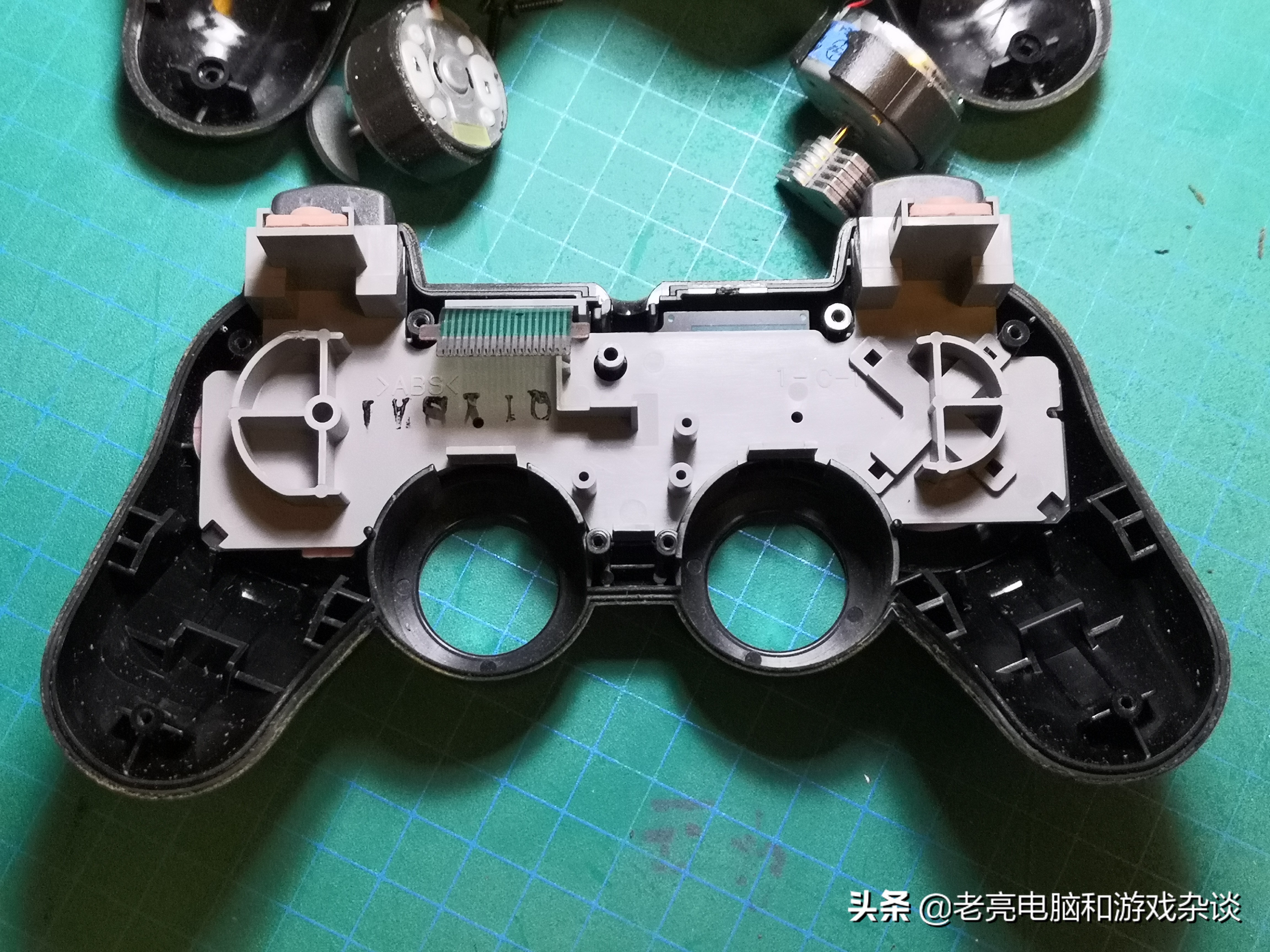 ps2手柄摇杆维修,如何维修ps2手柄