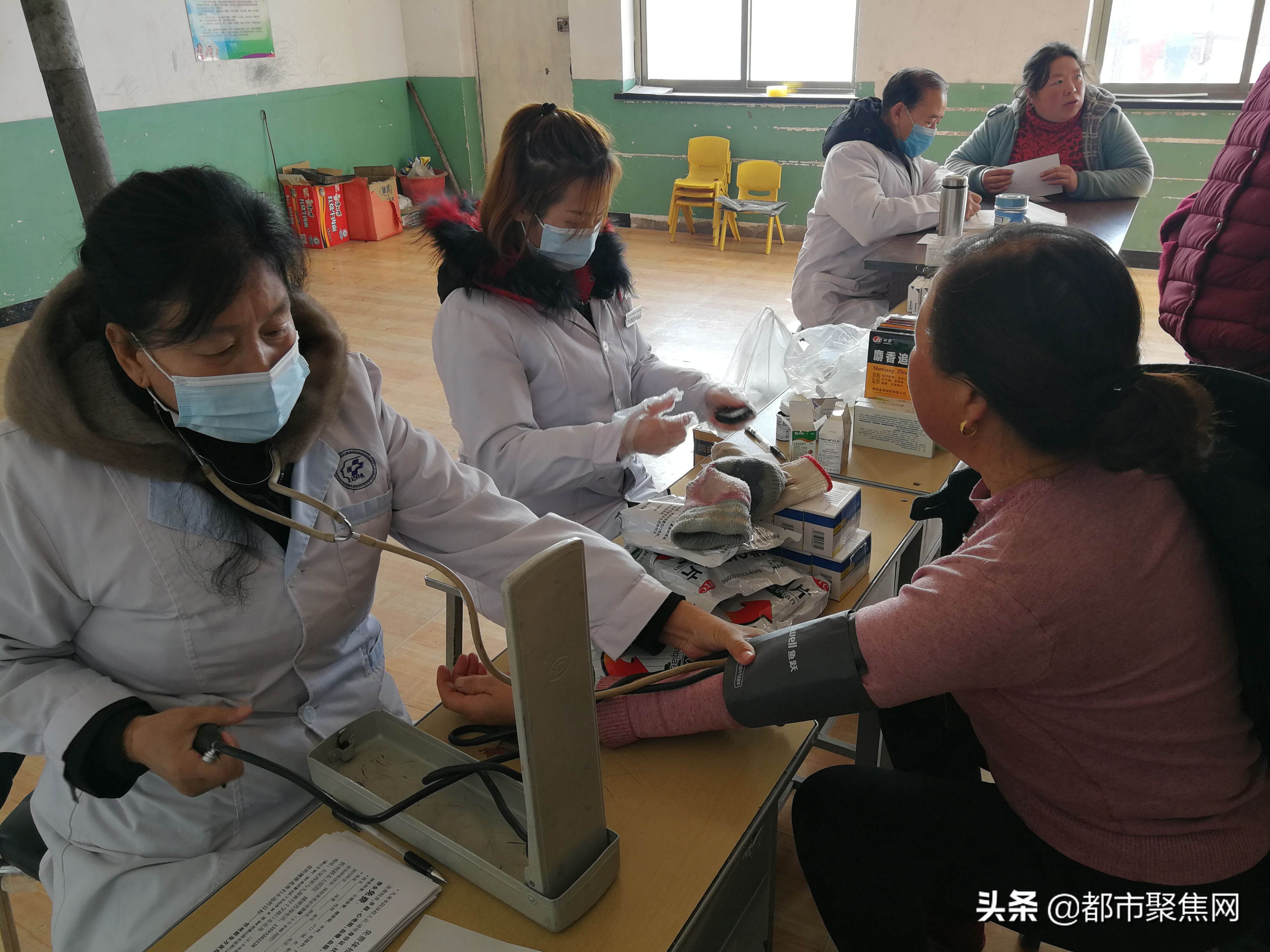 至诚大爱——忻州新东方医院赴静乐县木瓜山村开展义诊活动