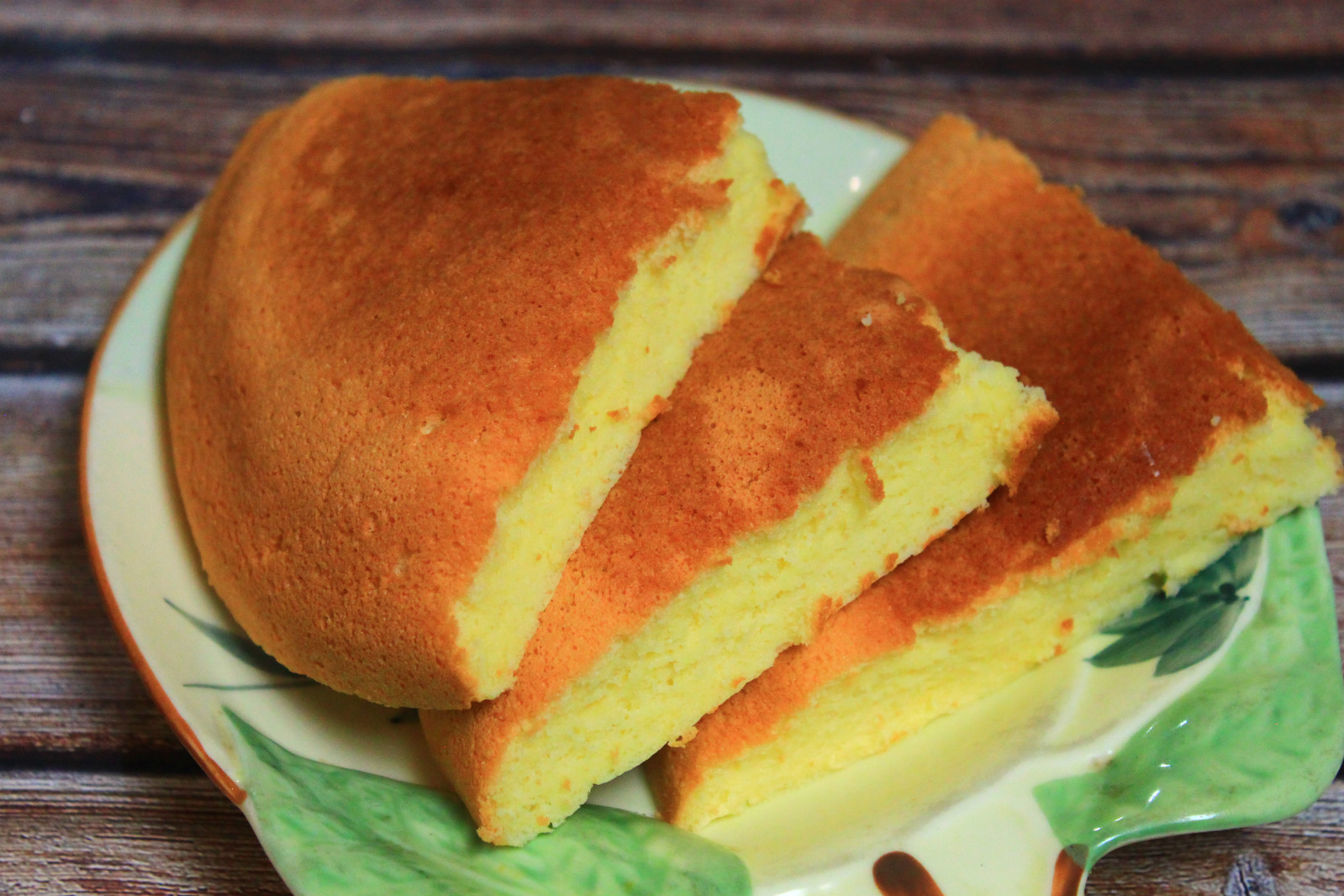 电饭煲蛋糕胚不塌陷不回缩的做法,电饭煲蛋糕粉蒸蛋糕如何不塌陷
