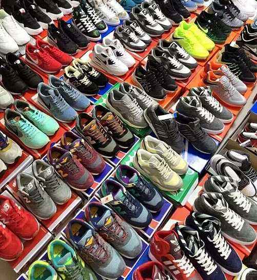 阿迪莆田跟正品区别,阿迪耐克正版与高仿的区别