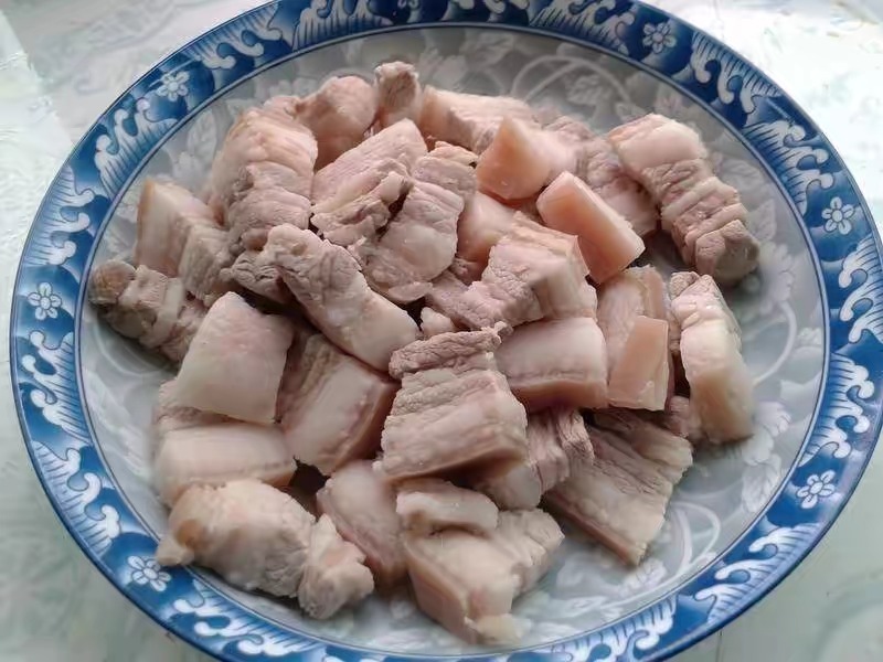 煮肉时有大量泡沫是什么原因,煮粥起大量的沫怎么解决