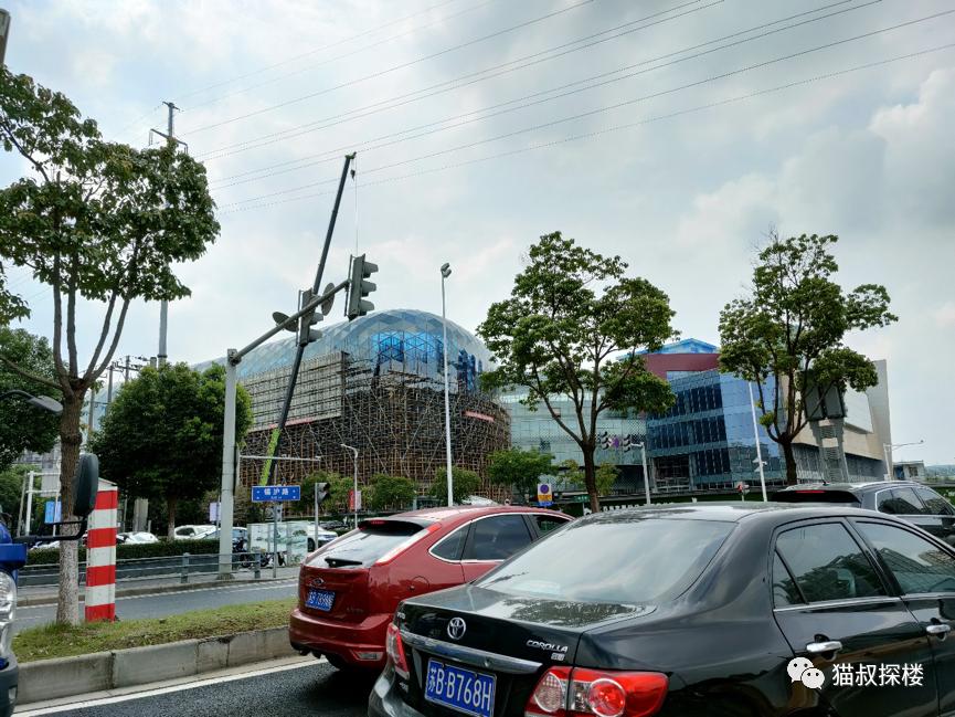 江阴八佰伴是万达广场吗,江阴八佰伴什么时候开业