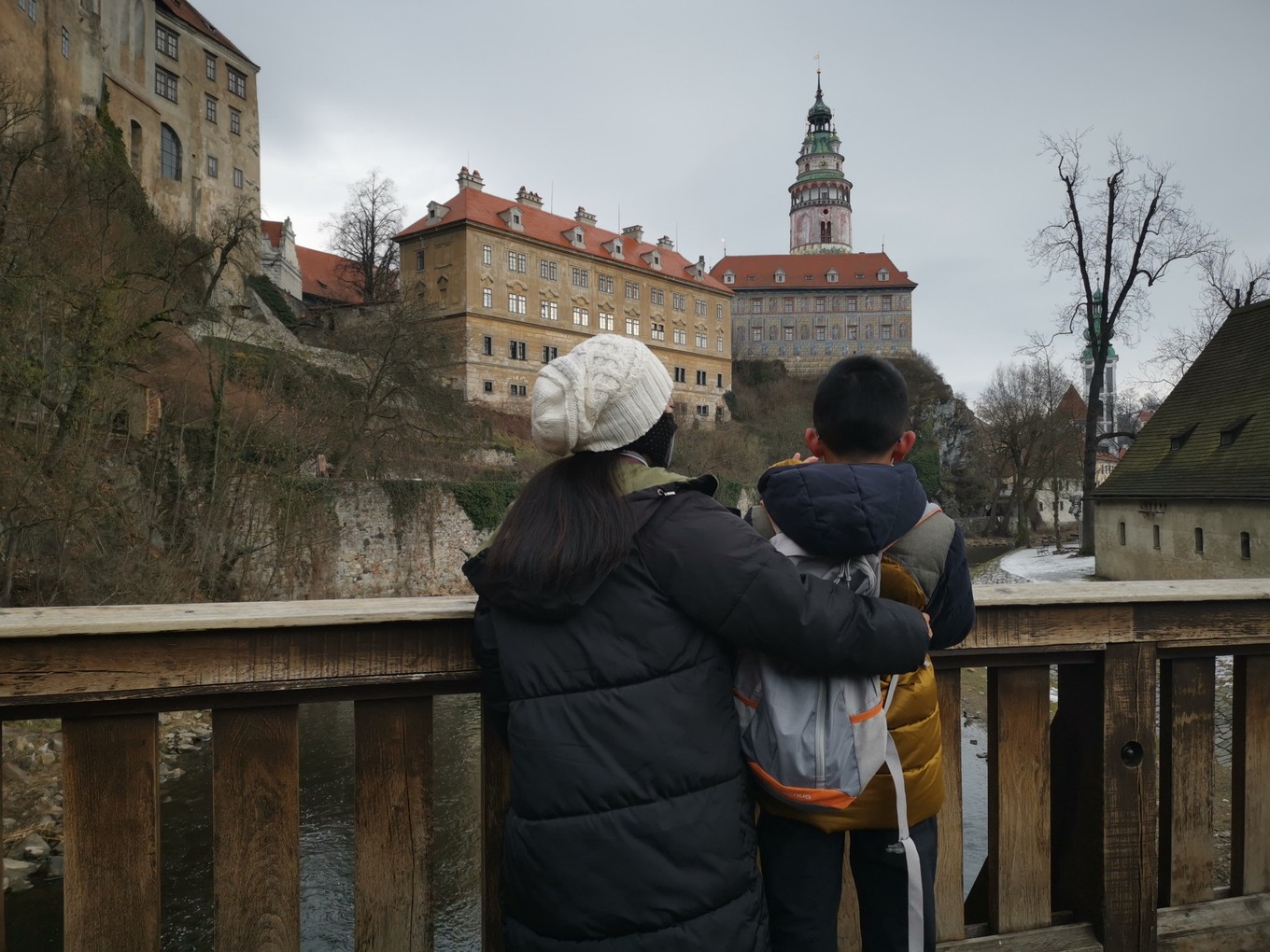 中欧美景美食自驾之旅在CK小镇亲手制作皮具纪念品