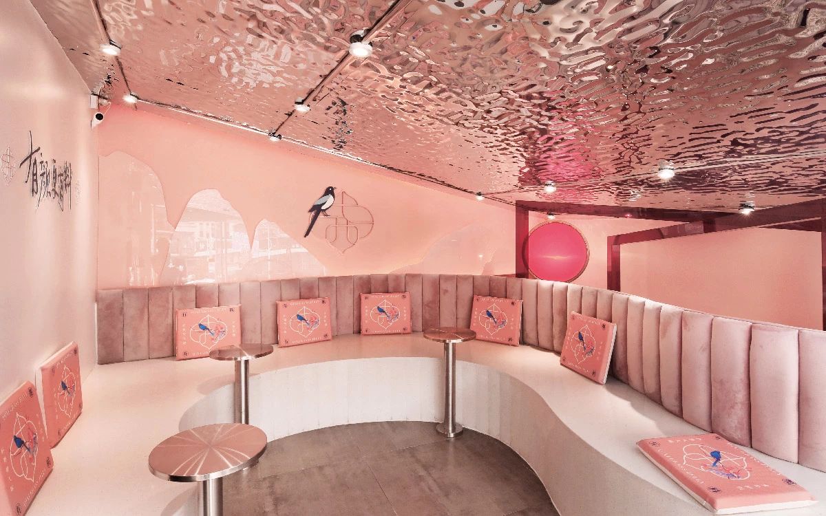 经典案例|董小婉、谭福锅、卢家妈妈……如何炼成爆红品牌？