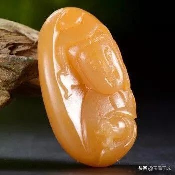 顶级和田玉红沁黄沁籽料,和田玉红沁黄沁籽料