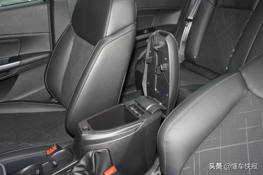 百万销量保障质量,福睿斯热销中购车让利15万元