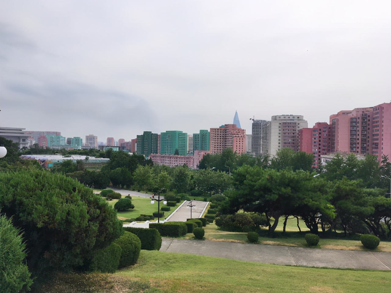 朝鲜国营商店购物,朝鲜的商店