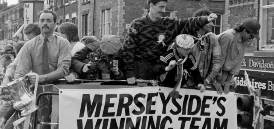 利物浦21-22客场球衣怎么穿搭,利物浦客场球衣21-22菲尔米诺