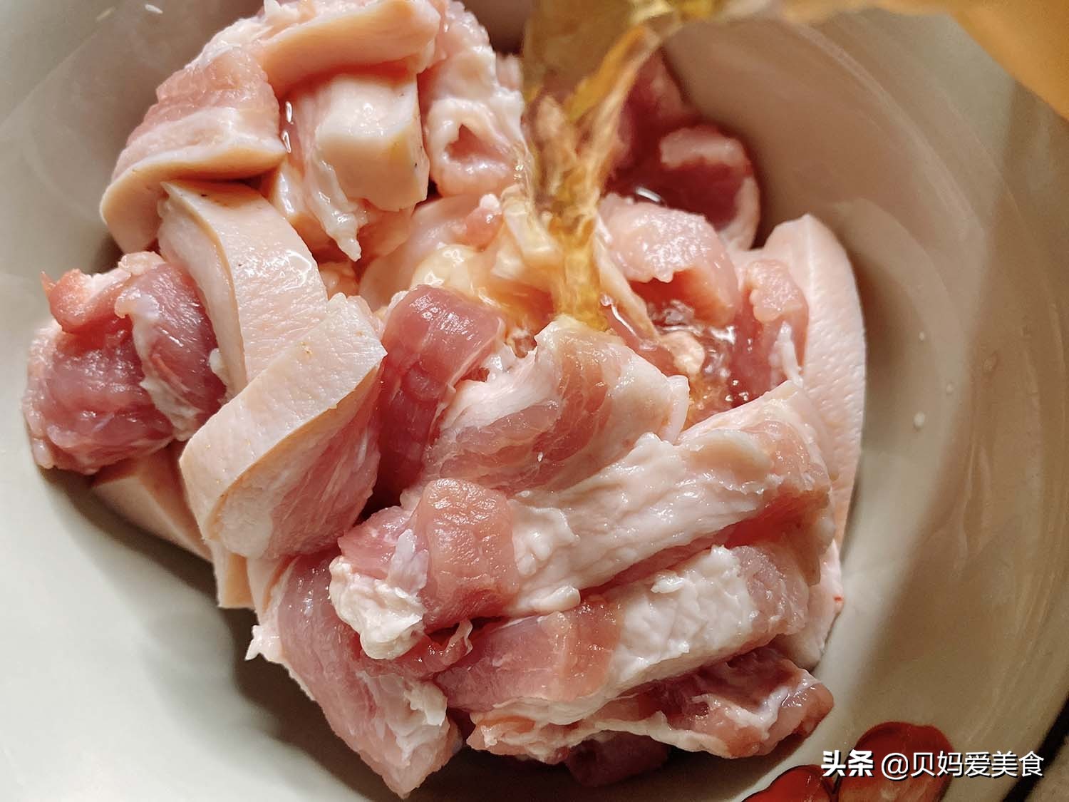 米粉蒸肉这样做真的太好吃了,怎么做软糯的米粉蒸肉