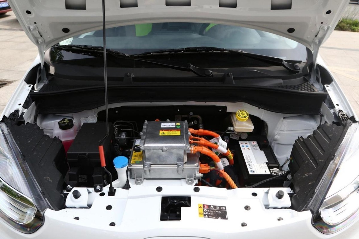 经济实惠老百姓代步用车哪款,家庭新能源代步买什么车比较实用