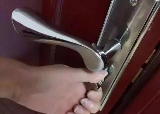 入室盗窃哪些锁容易打开,你家的锁安全吗