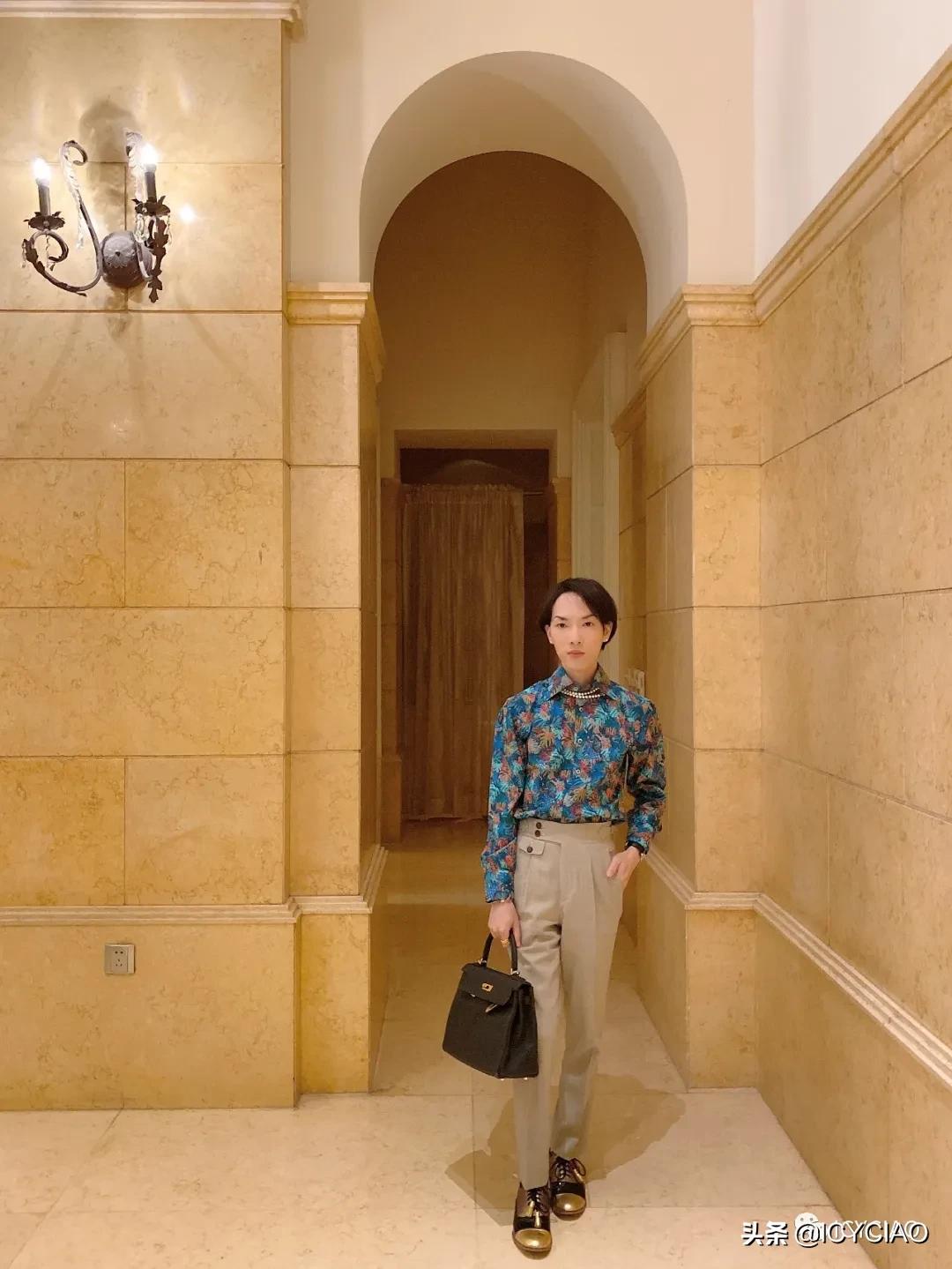 成衣定制最大的困难,对话95后白岩松视频