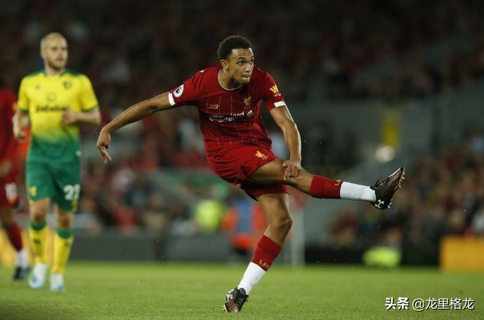 利物浦四比一大胜诺维奇评球，胜利可喜，但背后有重大隐忧