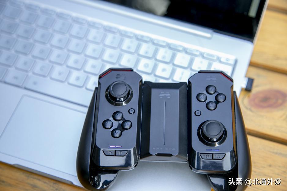 硬核动作手游《重生细胞》B站上线再掀“刷刷刷”战斗潮