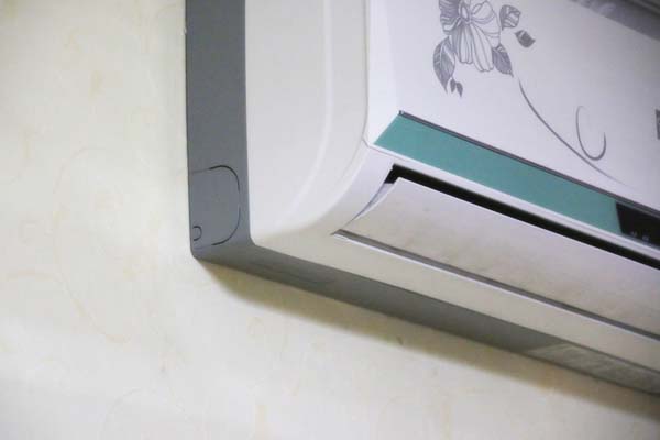 汽车空调出风有异味自己怎么处理,雷克萨斯es300空调异味怎么解决