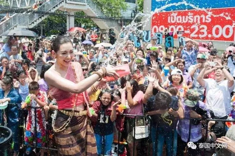 泰国泼水节英文问候,泰国泼水节旅游详细攻略