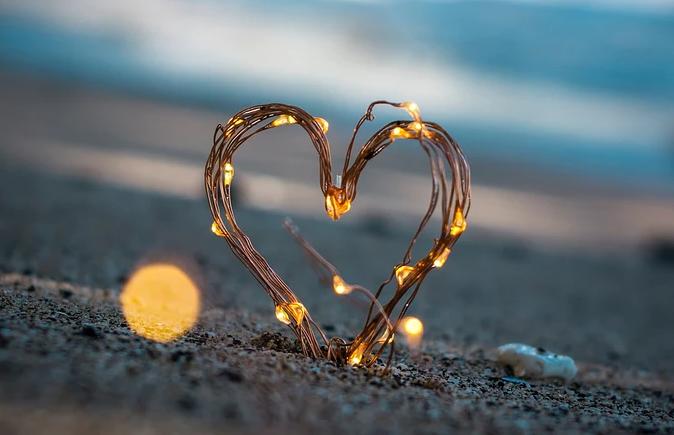 十二星座怎么对待月亮的感情,12星座怎么熬过失恋的夜