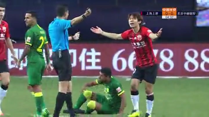 国安上港黄牌,国安输上港冤不冤是裁判害得吗