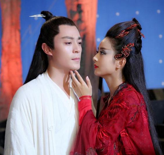 花千骨为什么把竹染认成了师父,竹染说出了白子画的内心所有想法