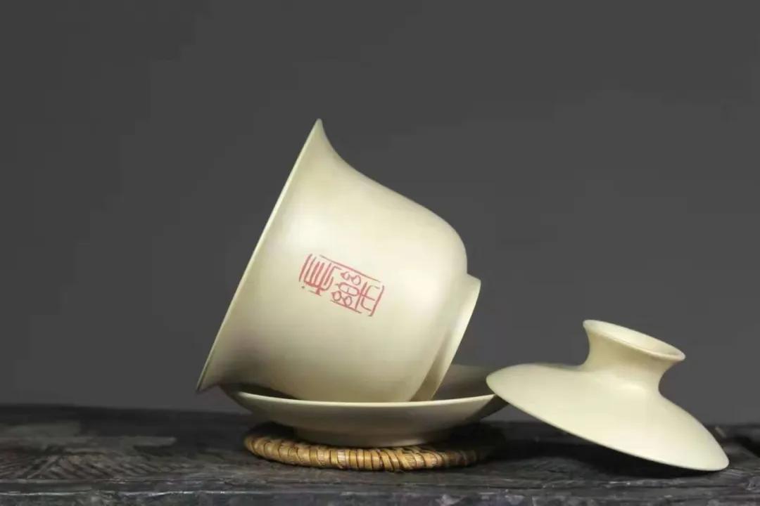 紫陶汇|紫陶上的书画艺术——容俊杰