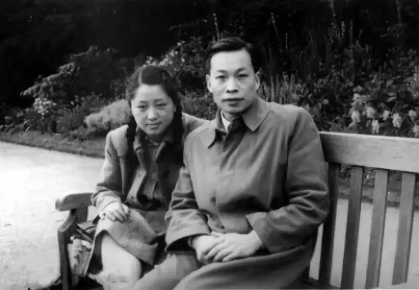 特朗普三个女儿合影照片,特朗普女儿100张罕见照片曝光