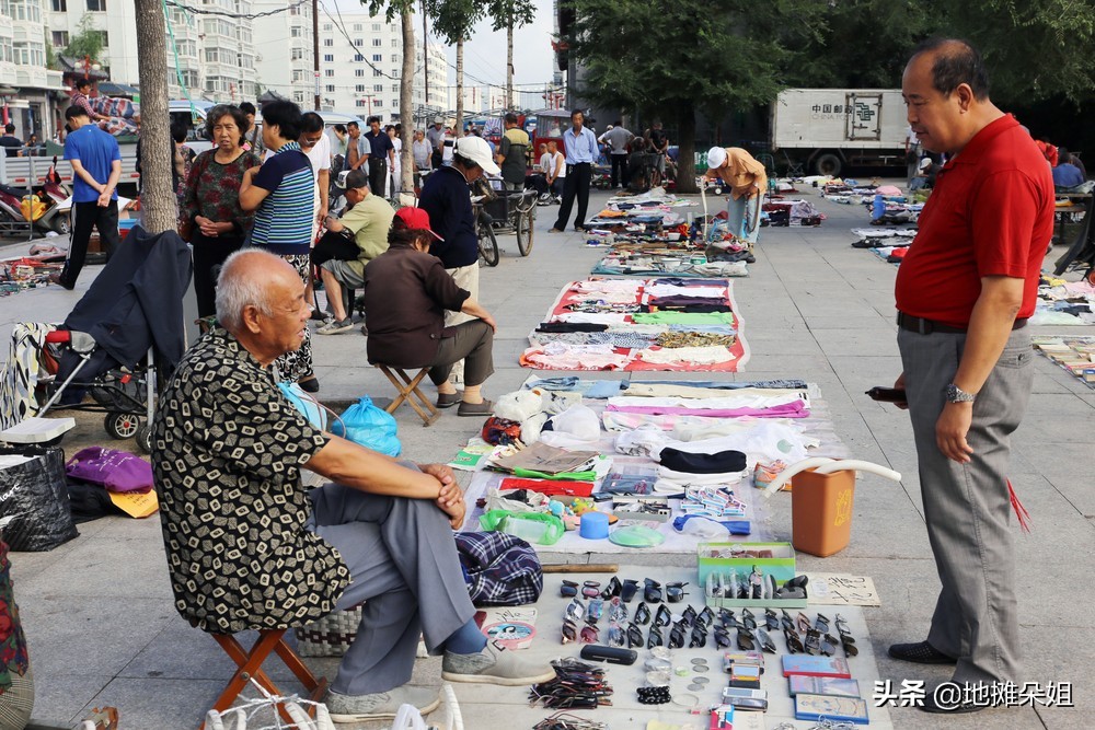 摆地摊春天卖什么,一年四季摆地摊卖什么最赚钱