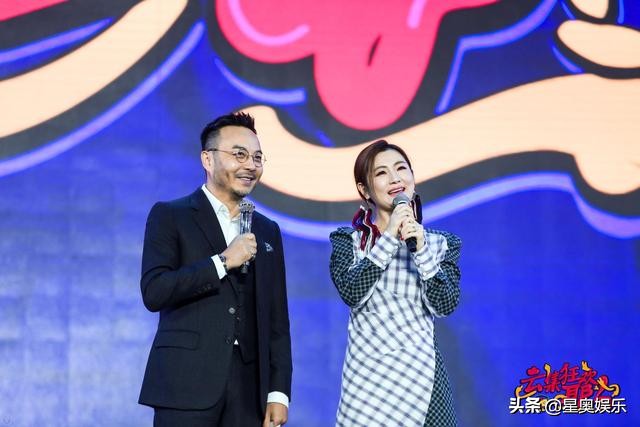 众星云集狂欢打call,线上线下一起领福利,我们可以!