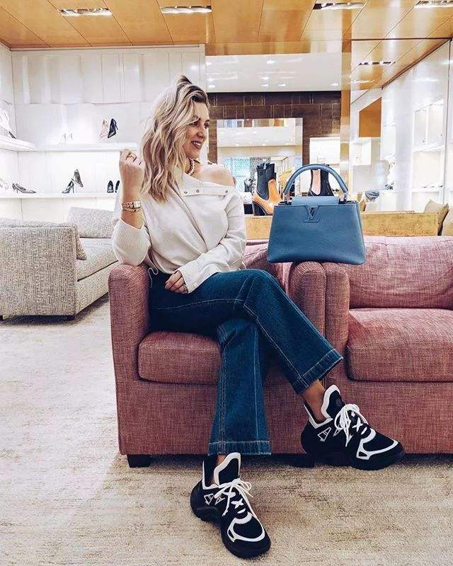 秋冬小个子穿裙子时鞋子搭配,小个子夏季穿什么鞋子配裤子裙子