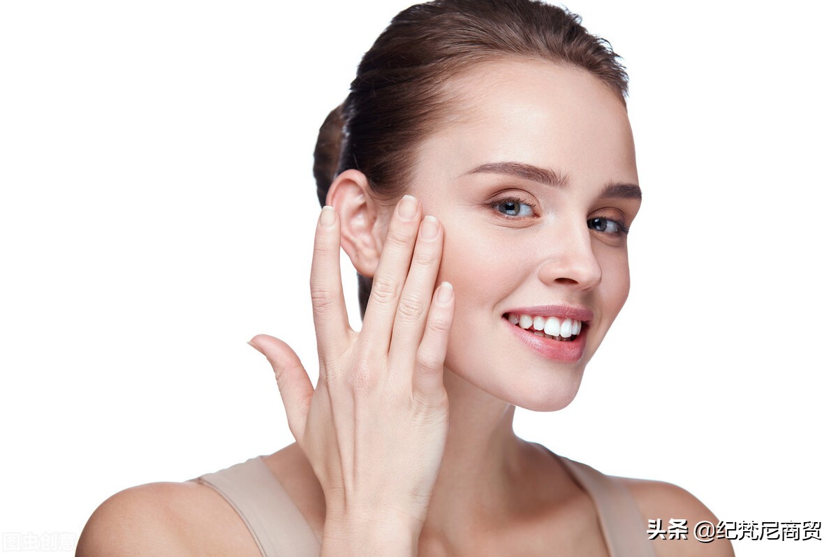 护肤用水乳套装好还是单买精华,大牌护肤水乳精华眼霜套盒