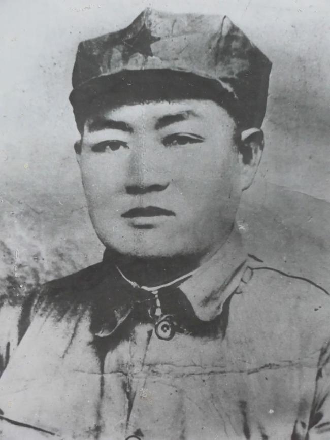 将军罗炳辉：外号“罗大肚子”，因肥胖患上高血压，牺牲在建国前